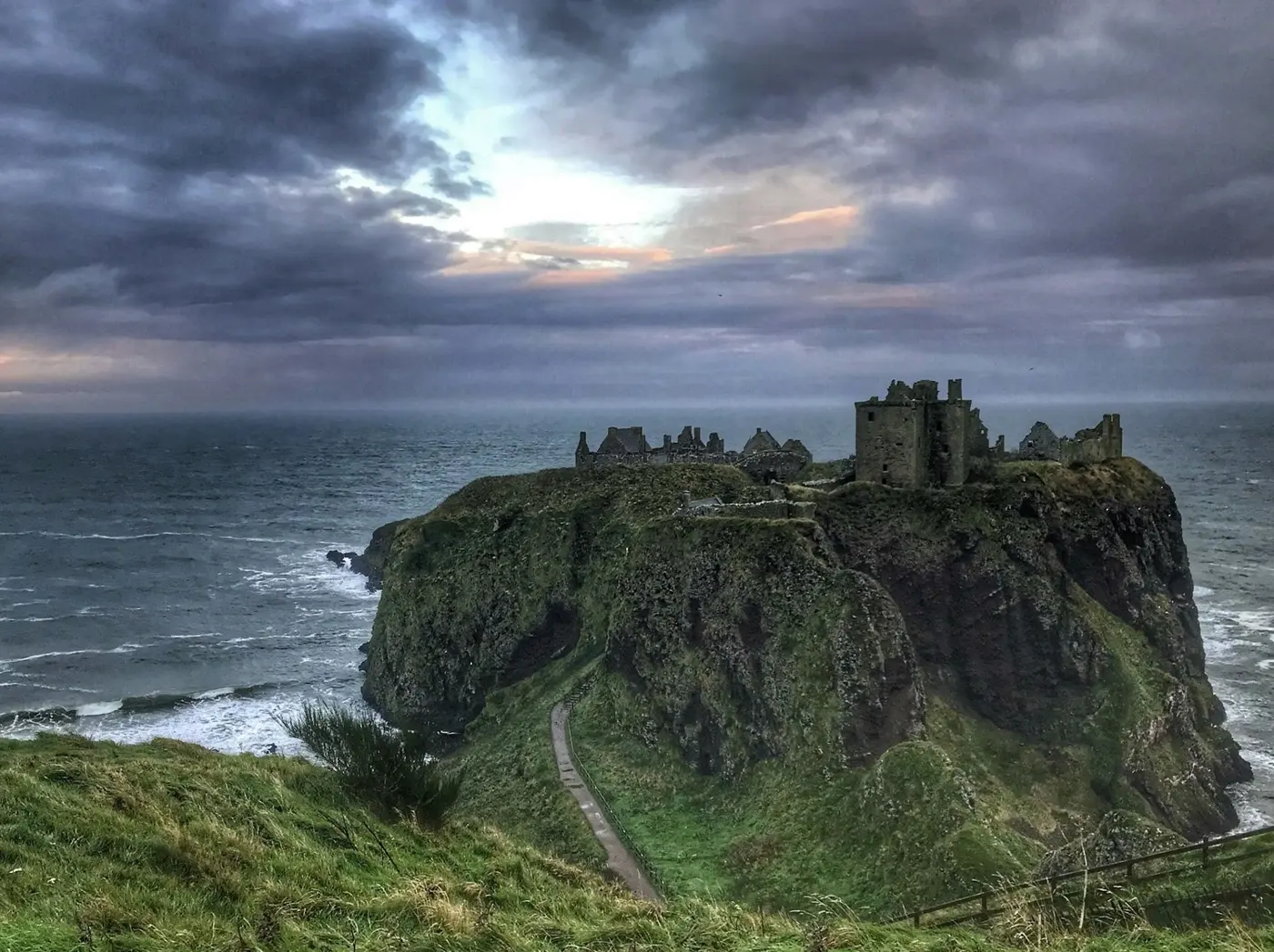 The Coastal Cliffs of Dunnottar Castle: Building Inner Strength and Resilience